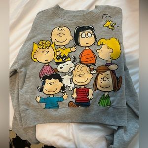 Peanuts Semi-Cropped Crewneck Size Medium